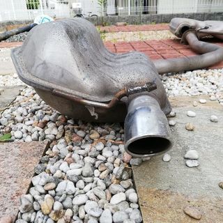 クライスラー300Cのマフラー格安！