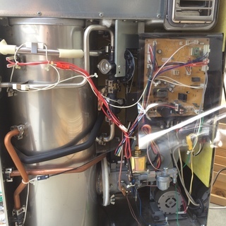 長府　石油給湯器　ほぼ新品　