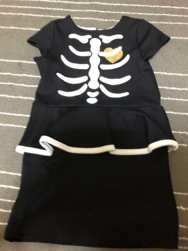 H M ハロウィン用 ワンピース90サイズ 美品 えりえり 西葛西の子供用品の中古あげます 譲ります ジモティーで不用品の処分