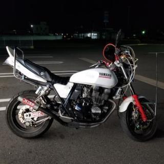Xjr400