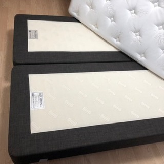 シモンズクイーンサイズベッド取引交渉中