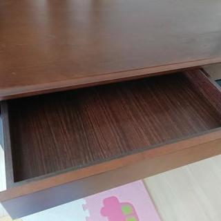 パソコンデスク：ブラウン