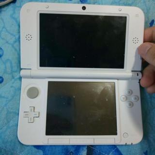 3DS LL 