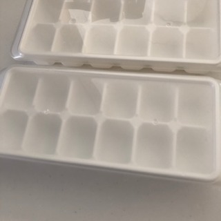 製氷皿２つセット