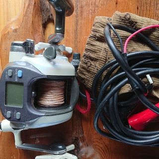 ダイワ電動リール2台中古品