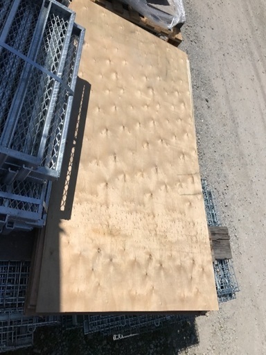 仮設足場資材　コンパネ（木板） サイズ1，800900×12ｍｍ　中古　 9枚セット  合計金額8，000円  期間限定