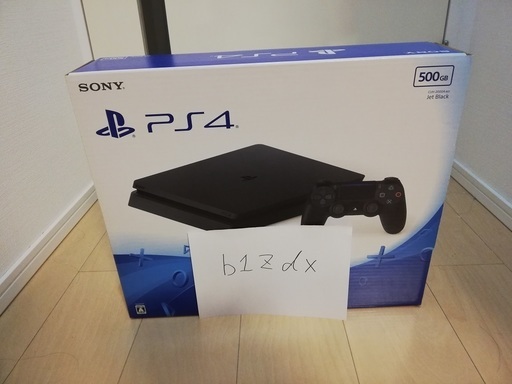 [未開封][新品]PlayStation(R)4 ジェット・ブラック 500GB