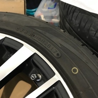 レオニスVT 205 50 R17 タイヤセット