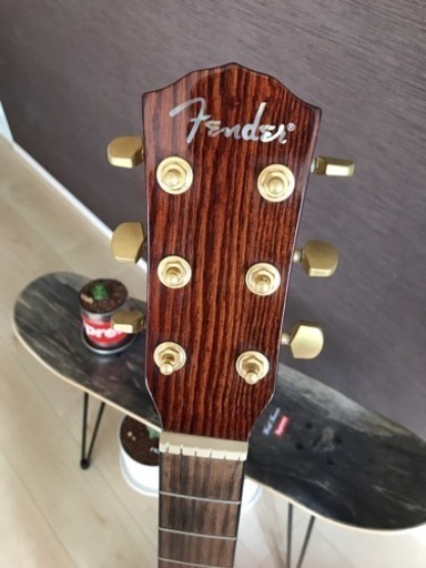 お譲りしました⭐️Fender ギター(スタンド付き)