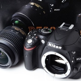 ●WIFISD●簡単自撮り●2410万画素●手ぶれ補正●ニコン D5200 ゆうパック代引き発送！送料、代引き手数料無料！