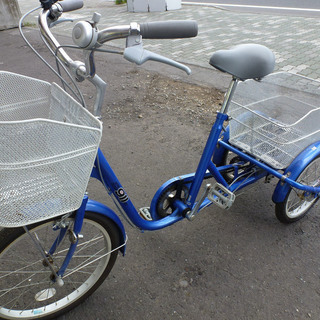 PayPay可 手稲リサイクル 3輪車　自転車 　青 ￥21,800-