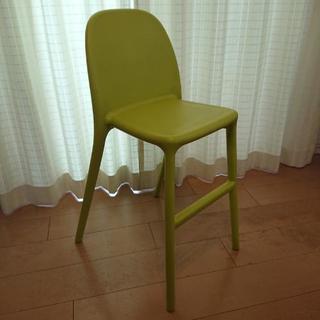IKEAの椅子(子供用)