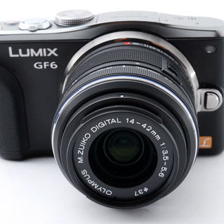 Panasonic Lumix DMC-GF6W ブラック レンズセット★極上美品★自分撮りミラーレス★8GB新品SDカード付き！ Panasonic Lumix DMC-GF6W ブラック レンズセット☆極上美品☆自分撮り