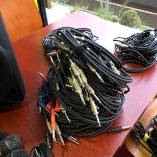 Beringer ミクサ、スピーカー、マイク セット