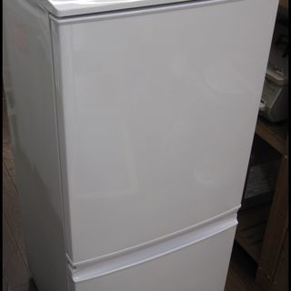 新生活！ジモティ価格15000円！ 2ドア冷蔵庫 137L シャープ 15年製
