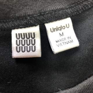 UNIQLO  クールネックTシャツ(ブラック)