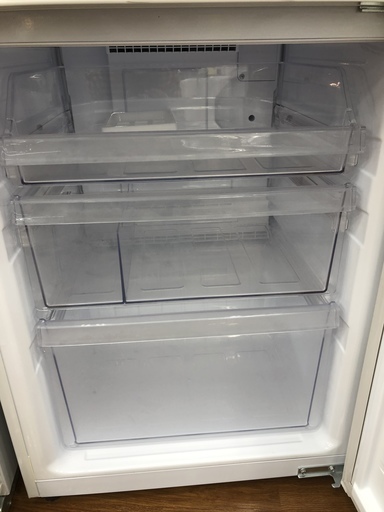 シャープ　ノンフロン冷凍冷蔵庫　SJ-PD27C-Ｗ