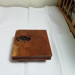 ミニチュアテーブルC (オンコ)