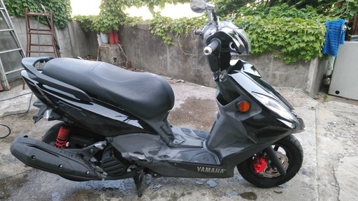 ヤマハGTR125 SE51 黒 シグナスの兄弟？原付2種スクーターは便利です