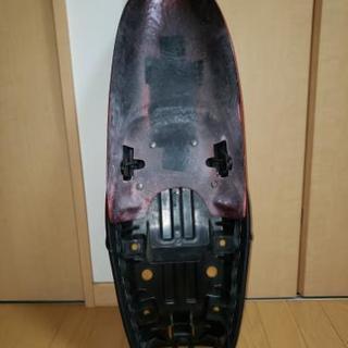 エイプ50 シート付き　テールカウル　ラップ塗装　未使用