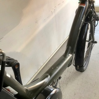 ヤマハ パスキス カーキ色 電動自転車