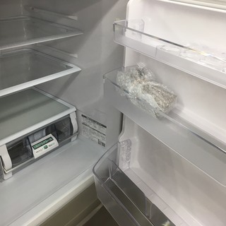 日立　3ドア冷蔵庫　R-27EV