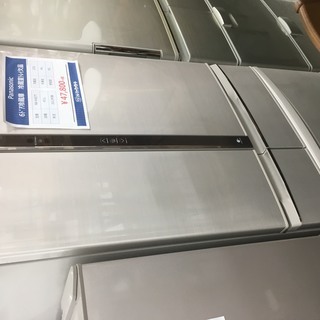 Panasonic 6ドア冷蔵庫　NR-F457T
