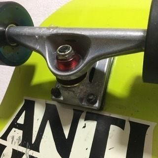 スケボー コンプリート クルージング アンチヒーロー ANTI HERO
