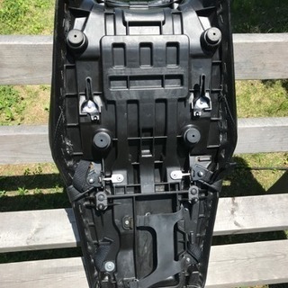 YAMAHA MT-01 純正シート YAMAHA MT-01純正シート