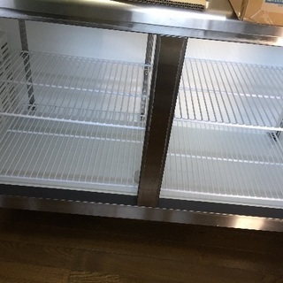 業務用冷蔵庫(仕切り有り)