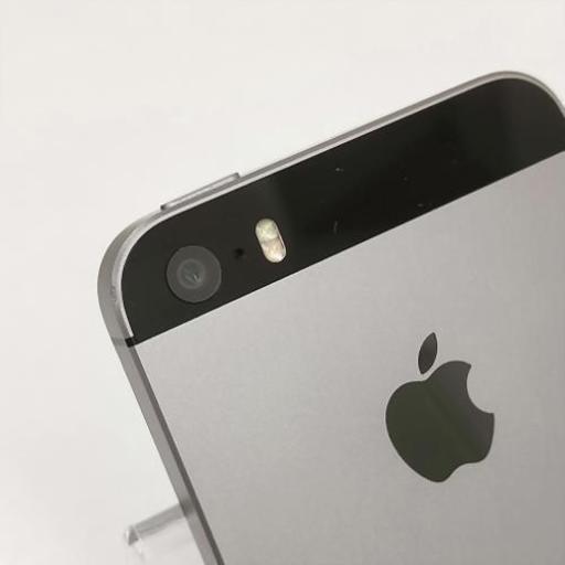 SIMフリー iPhone SE 32GB Space Gray 84% |