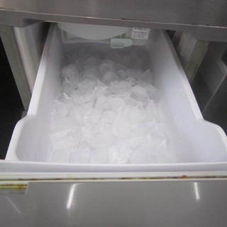 日立 R-S42BM 製氷機能付冷蔵庫415L持ち帰り 特価 少しサビあり