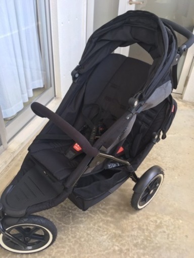 高級ベビーカー phil\u0026teds