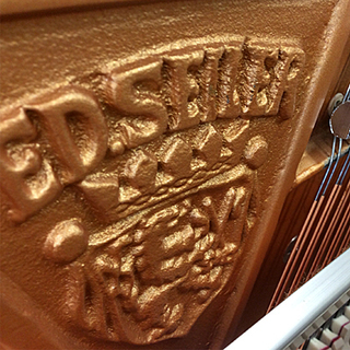 展示中　中古ピアノ　E.D.SEILER 116WS　本場のドイツピアノ