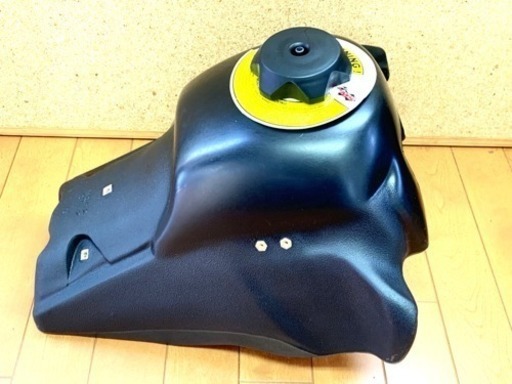 ヤマハ WR 250R/X用のビックタンク 未使用 ヤマハ WR 250R/X用のビックタンク 未使用 ヤマハ WR250X バイク購入