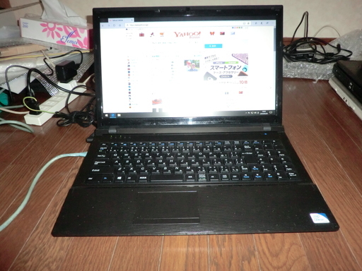 ノートパソコン CLEVO W255CZ Windows10