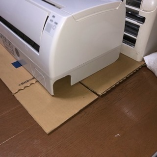 2012年製 日立 10〜12畳用 お話中です。