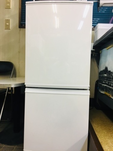 シャープ 冷凍冷蔵庫 SJ-D14A-W