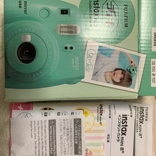 チェキ instax mini 8+ グリーン 美品  値下げし...