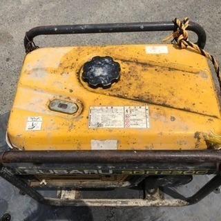 SUBARU スバル エンジン 発電機 60Hz 単相 AC100V SGR2300 2.3kva 動作品 エンジン一発かかります 管理番号52602