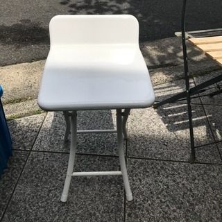 折り畳み式椅子 ホワイト