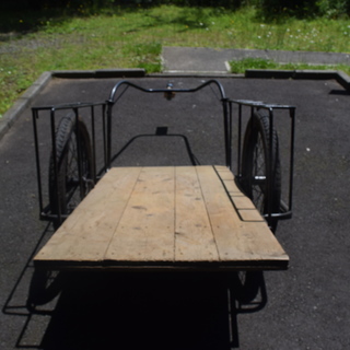 リヤカー（原付牽引可能な金具付き）