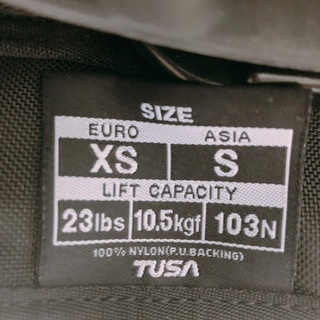 スキューバ　ダイビング 器材 レギュレータ & BC セット　シュノーケル　フィン　おまけ付き