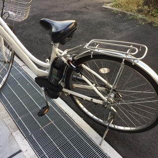 ヤマハ パス シティ 新基準 27インチ 8,1AH 白 アシスタ ビビ 神戸市 