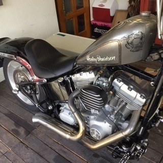’09FXST カスタム多数！TC96キャブ車 車検32年5月末頃迄 走行1300km