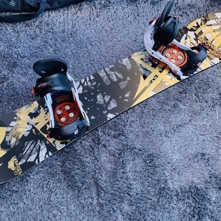 【中古】スノーボード146cm 一式セット バートンBURTON ビンディング ブーツ グローブ ウェア　格安で譲ります-patagonia ダウンセーター M ネイビー