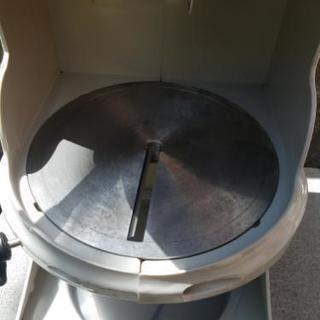 【値下げしました‼】業務用　かき氷機　プラスで新品替刃一枚(4000円相当)つけます！
