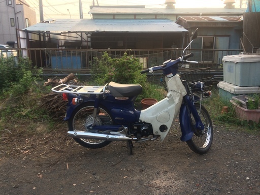 プレスカブ　スーパーカブFI　オイルプラグRタイヤ新品　原付　AA01　C50　11