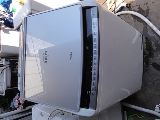 西９７６　日立　全自動洗濯機　BW-D8WV　８KG　乾燥４．５KG　２０１５年製