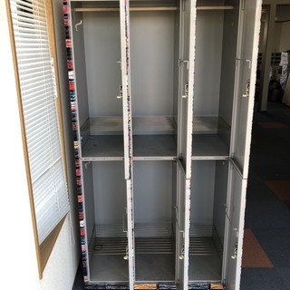オシャレな　ロッカー